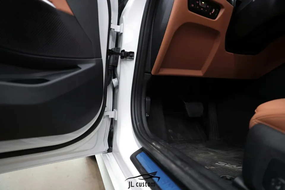 BMW 3 Series oem options - BMW 3 Series Power Trunk Retrofit Review photo 4
