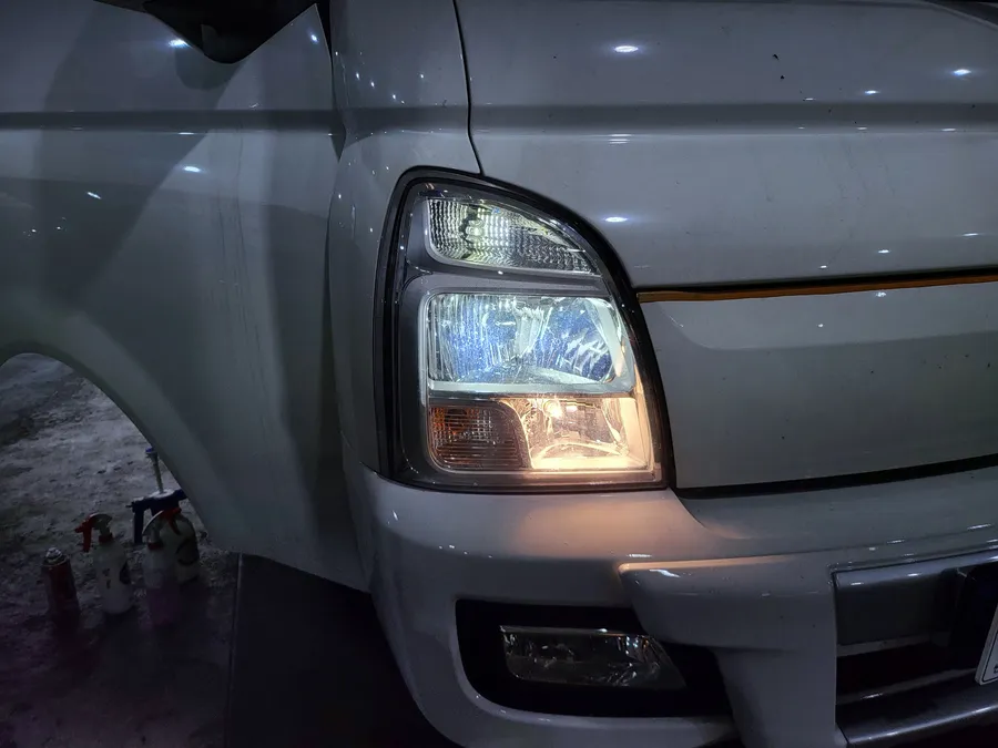 Hyundai Porter 2 lighting upgrade - Hyundai Porter 2 LED Lighting Upgrade Review photo 3