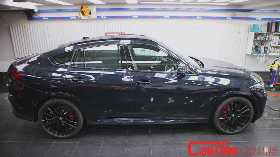 BMW X6 PPF施工事例|費用目安と仕上がり 施工写真 3-1
