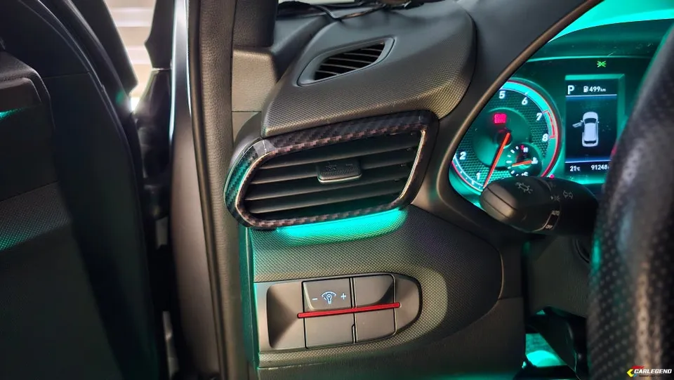 Hyundai Veloster JS ambient lighting - Hyundai Veloster Ambient Lighting Review: Elegant Interior LED Mo photo 6