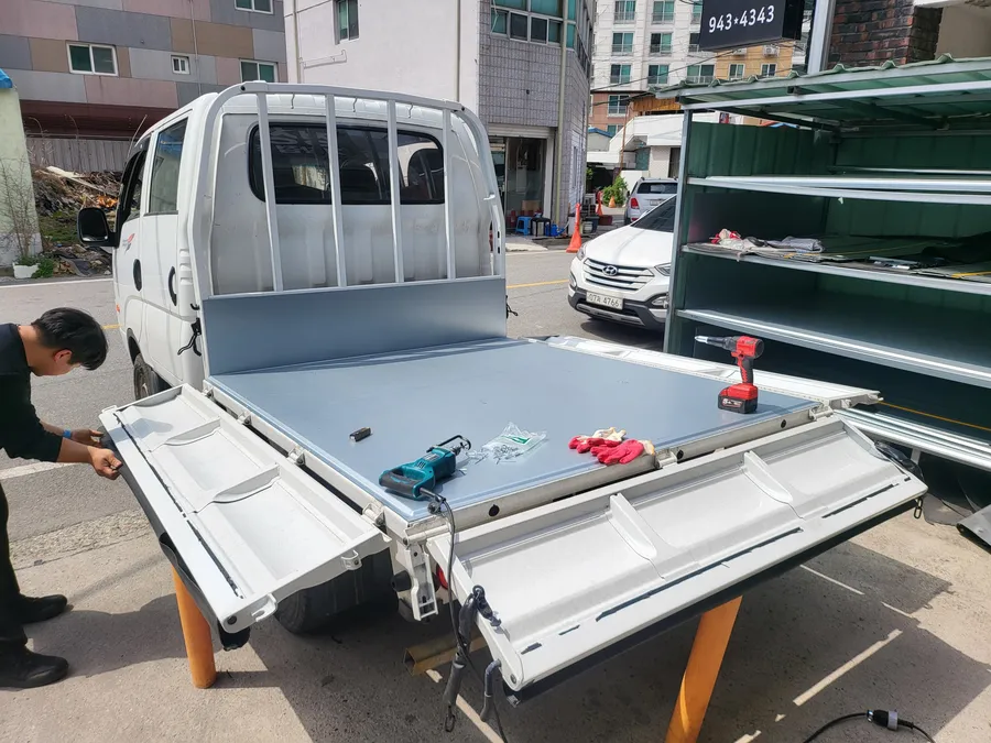 Kia Bongo 3 PPF施工事例|費用目安と仕上がり 施工写真 3-2