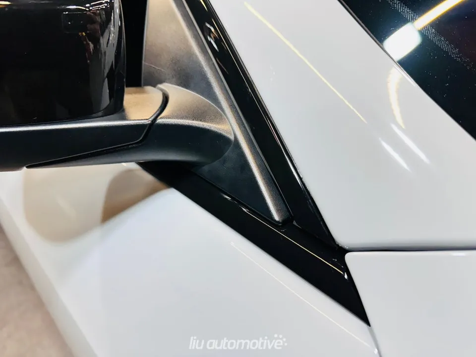 Maserati Ghibliのカーラッピング事例｜費用目安・仕上がり 施工写真 1-2