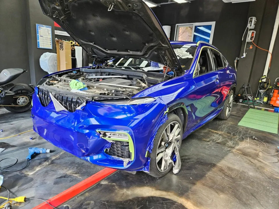 BMW X6 G06のカーラッピング事例｜費用目安・仕上がり 施工写真 1-2