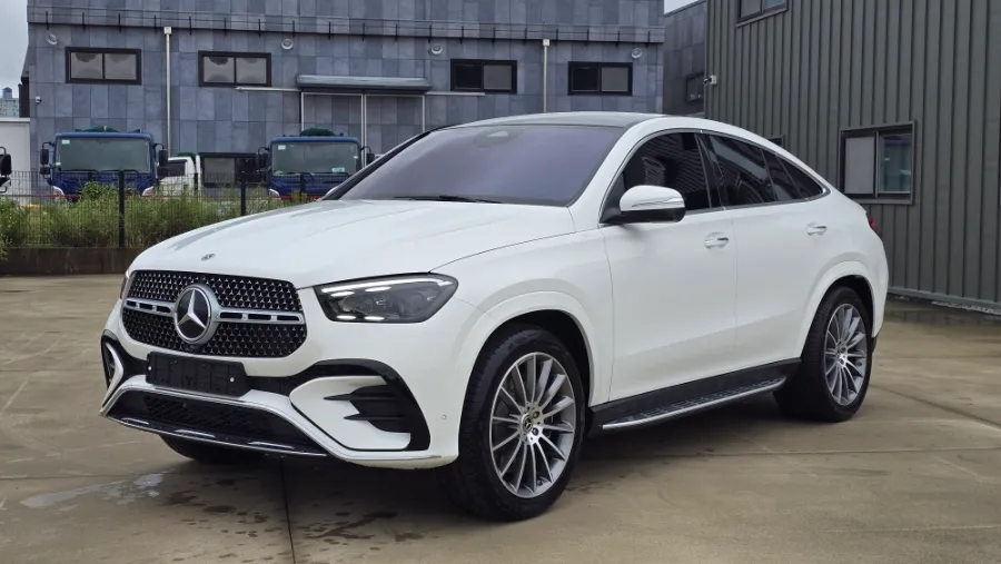 Mercedes-Benz GLE Coupeのカーフィルム施工事例|費用目安・仕上がり 施工写真 1-2