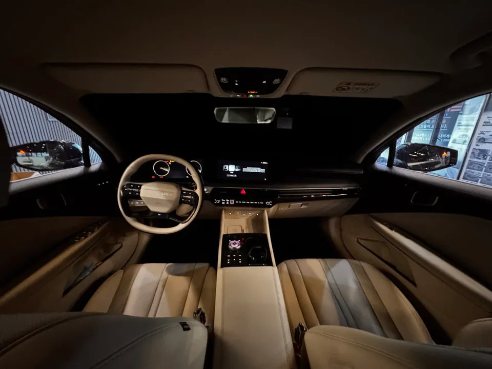 Kia K8 Ambient Lighting Review — Luxurious Interior Transformatio