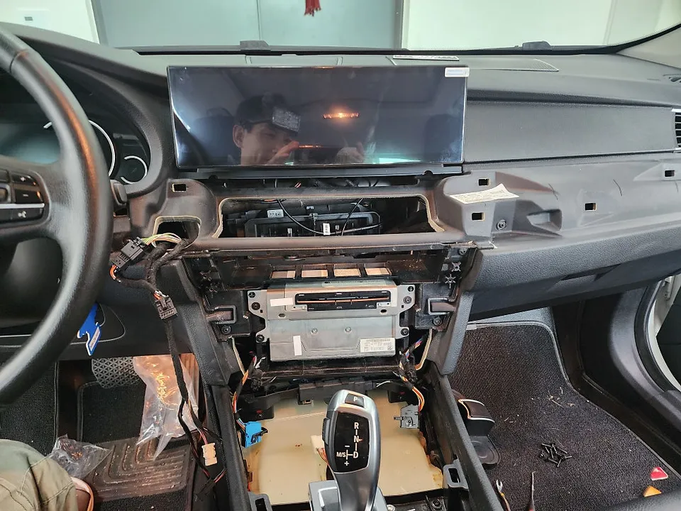 BMW 5 Series GT F07 android head unit - BMW 5 Series GT F07 Android Head Unit Review photo 3