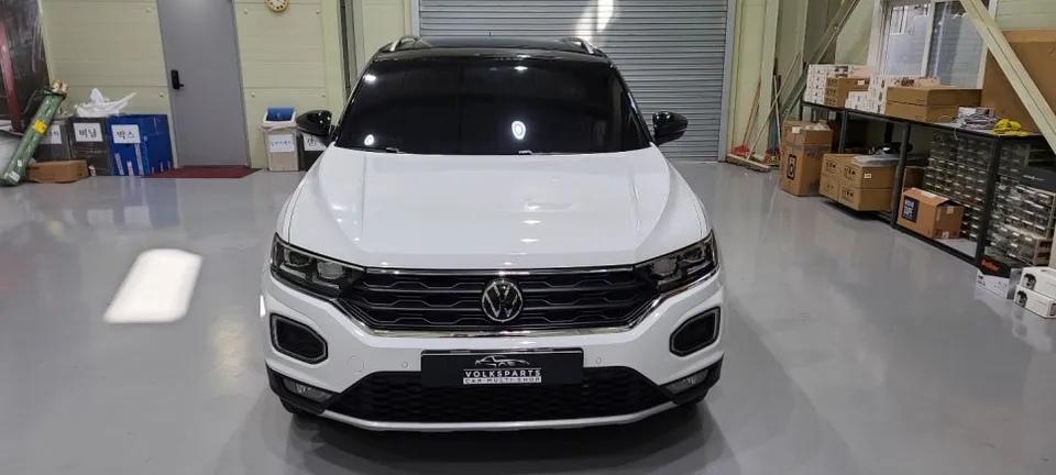 Volkswagen Jetta Ambient Lighting Review — Enhanced Interior Mood