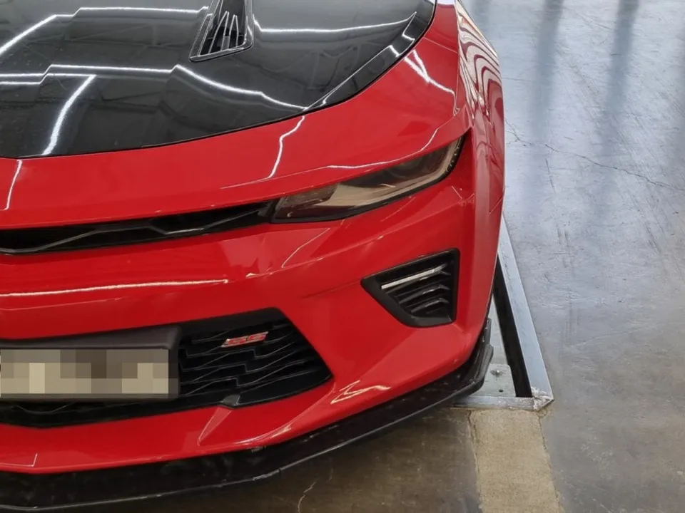 Chevrolet Camaro body kit - Chevrolet Camaro Body Kit Installation Review photo 3