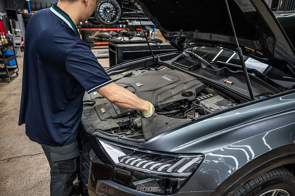 Audi Q8 exhaust upgrade - Audi Q8 Performance Upgrade Review: Cost & Results photo 4