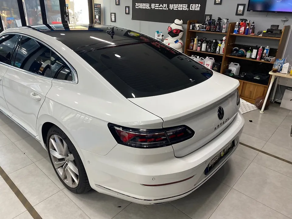 Volkswagen Arteonのカーラッピング事例|費用目安・仕上がり 施工写真 1-3