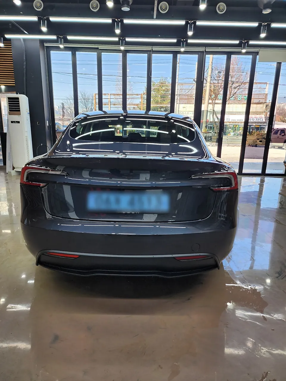 Tesla Model 3 ppf - Tesla Model 3 PPF Review: Enhanced Protection & Clarity photo 4