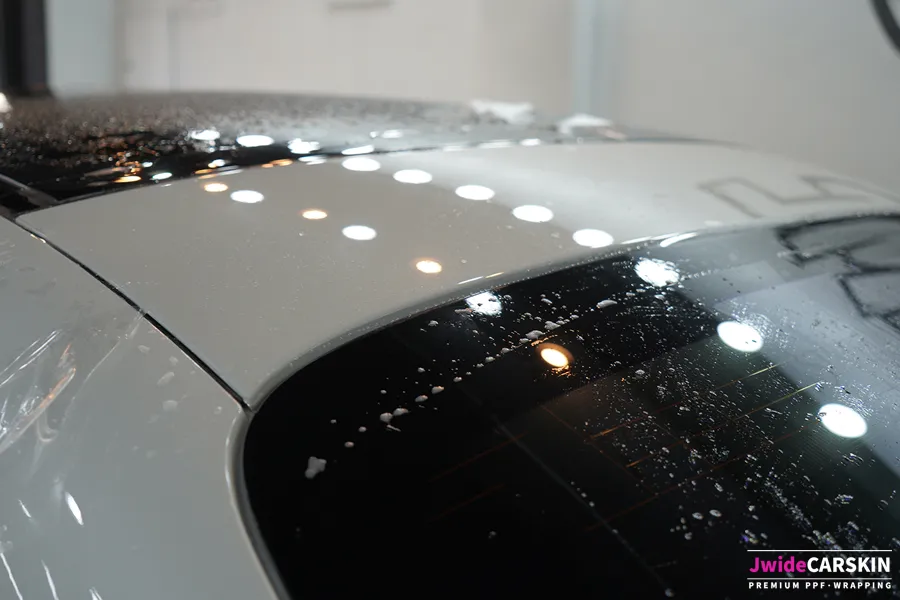メルセデス・ベンツ S580 Maybach PPF施工事例 施工写真 2-3