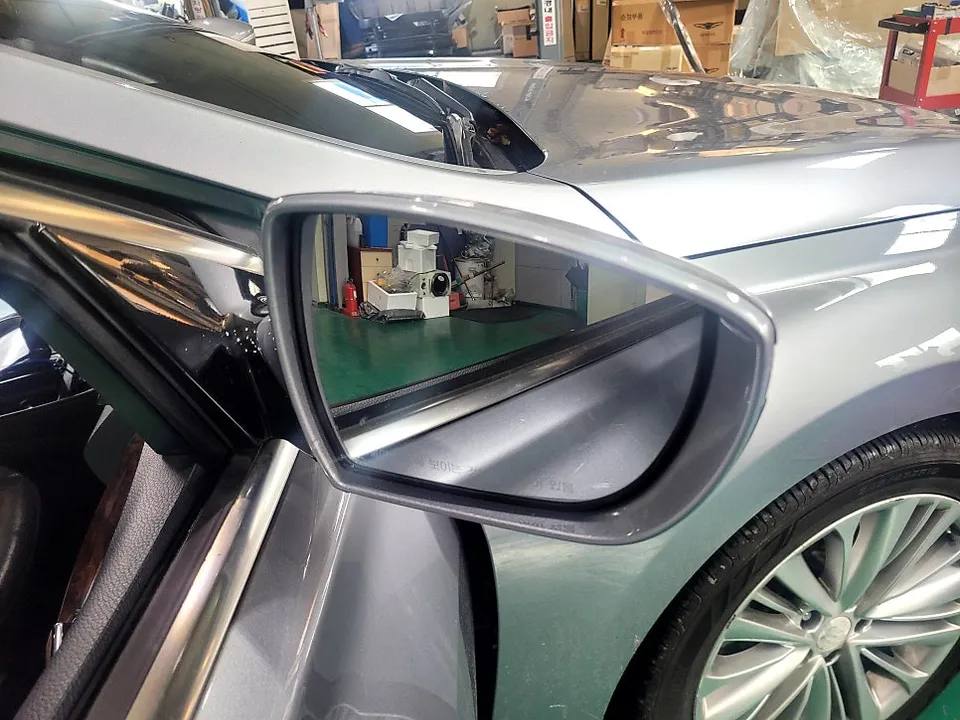 Hyundai Aslan oem options - Hyundai Aslan BSD/BCW OEM Installation Review photo 4
