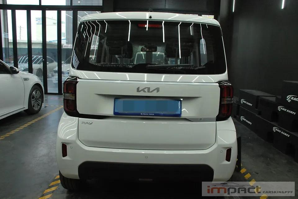 Kia Ray EVのカーラッピング事例｜費用目安・仕上がり 施工写真 1-1