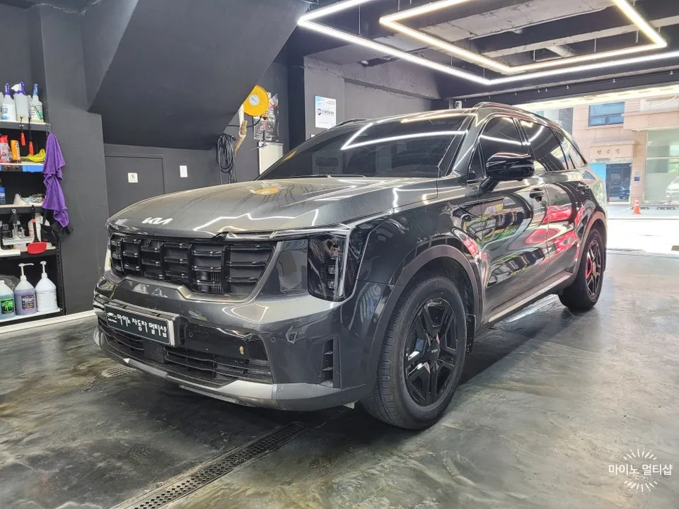 Kia Sorento MQ4 body kit installation result