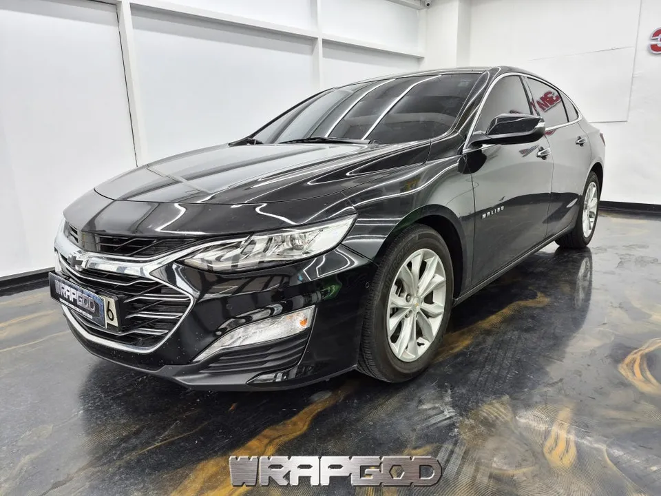 Chevrolet Malibuのカーラッピング事例 施工写真 3