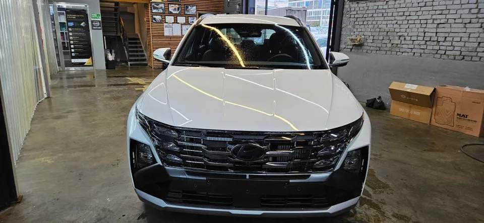 Hyundai Tucson NX4 カーフィルム施工事例|韓国での実例 施工写真 3-1