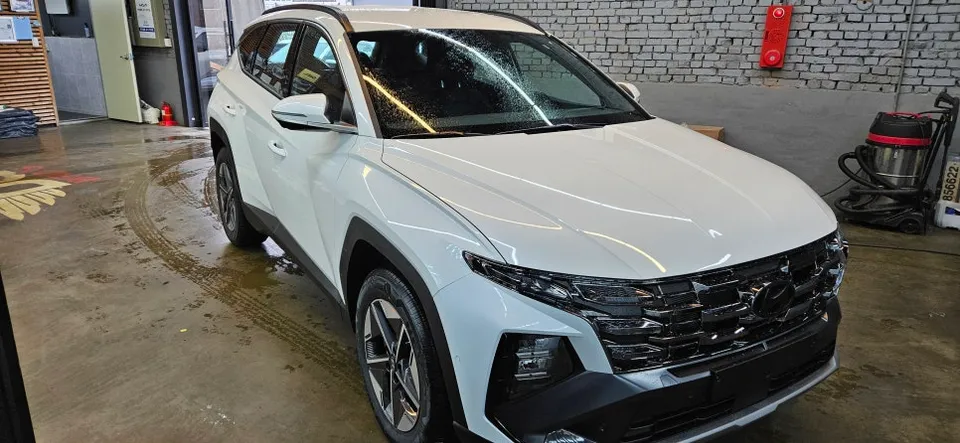 Hyundai Tucson NX4 カーフィルム施工事例|韓国での実例 施工写真 2-2