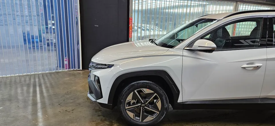 Hyundai Tucson NX4 カーフィルム施工事例|韓国での実例 施工写真 3-3