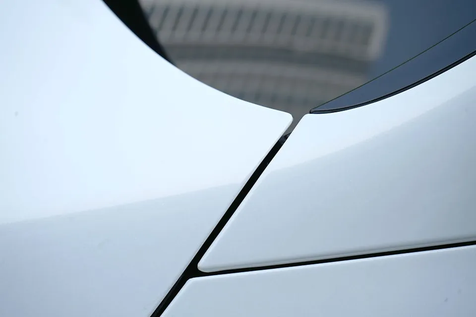 Genesis EQ900のカーラッピング事例|費用目安・仕上がり 施工写真 3-3