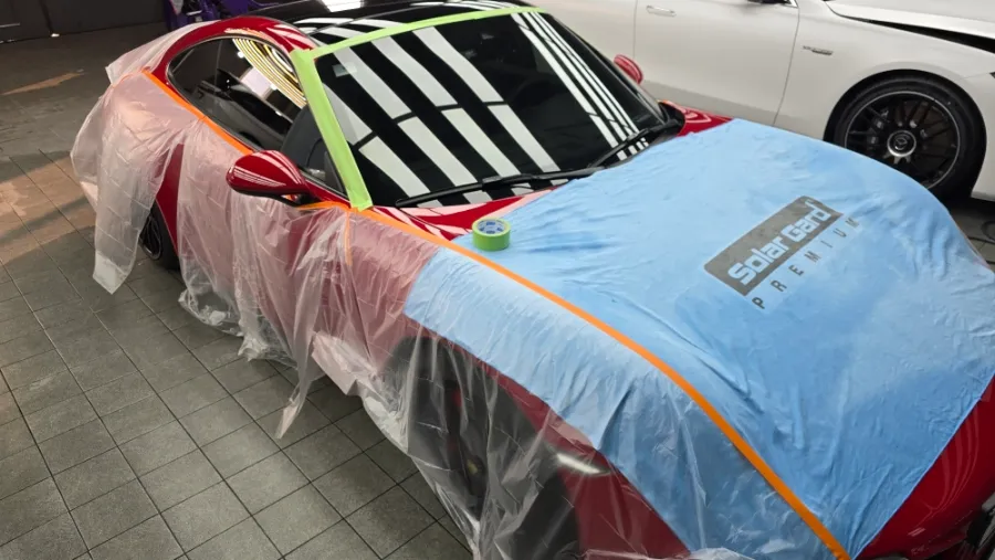 Porsche 911 window tinting installation result