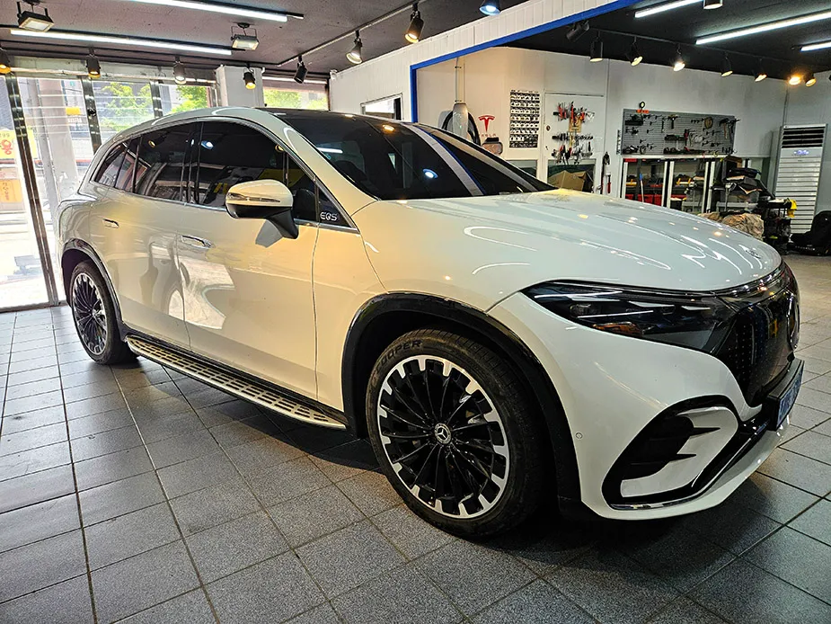 Mercedes-Benz EQS seat ventilation installation result