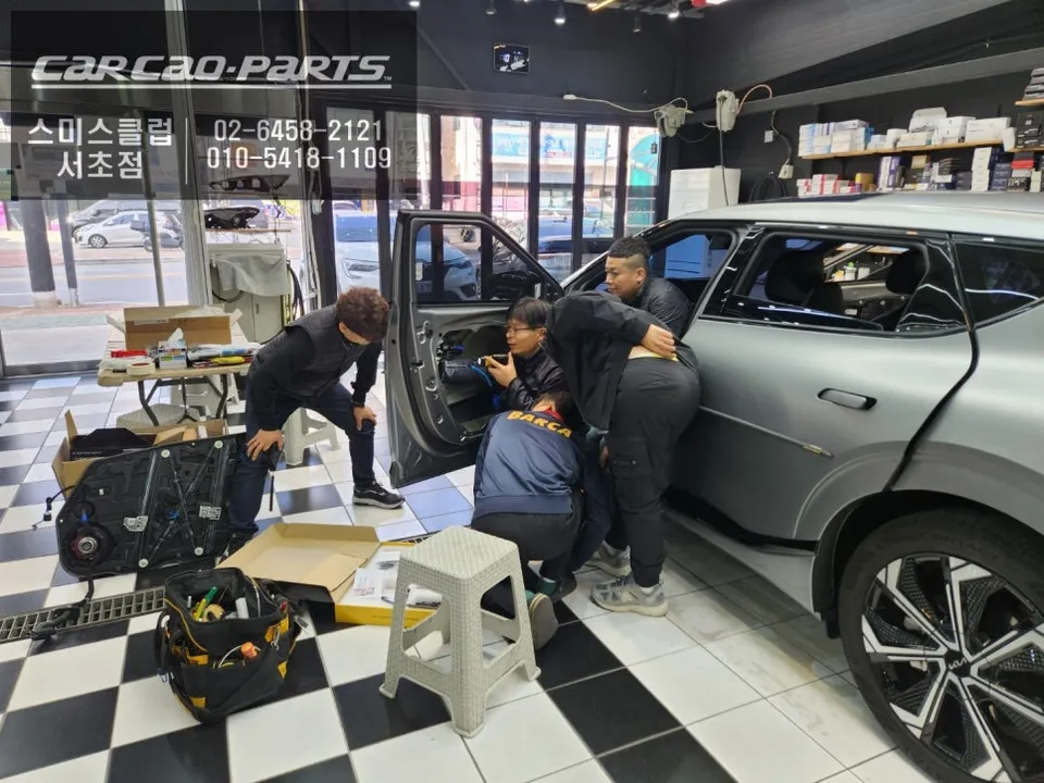Kia EV6 oem options - Kia EV6 Ghost Door Upgrade Review - Seamless Closing photo 5