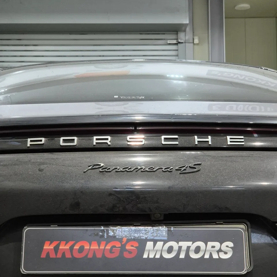 Porsche Panamera exhaust upgrade - Porsche Panamera Exhaust Upgrade Review - Custom Sound Tuning photo 3