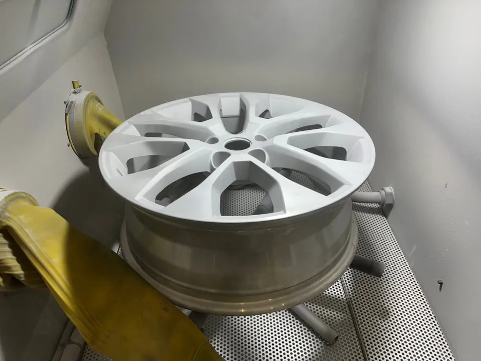 Renault Korea QM6 wheel repair - Renault Korea QM6 Wheel Repair & Painting Review photo 6