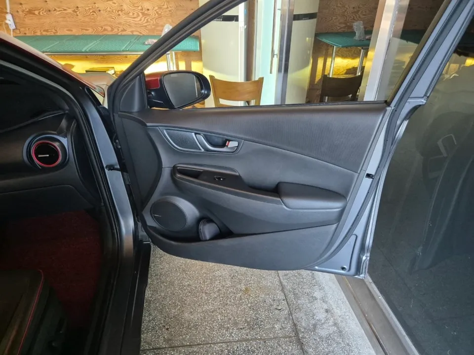 Hyundai Kona ambient lighting - Hyundai Kona Ambient Lighting Review: Cost & Results photo 3