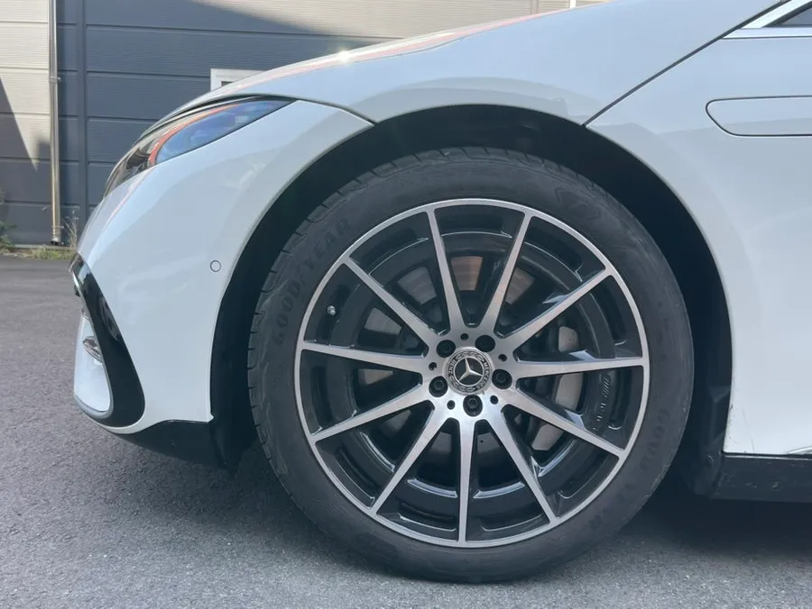 Mercedes-Benz EQS wheel repair - Mercedes-Benz EQS Wheel Repair Review: Diamond Cutting & Powder C photo 4