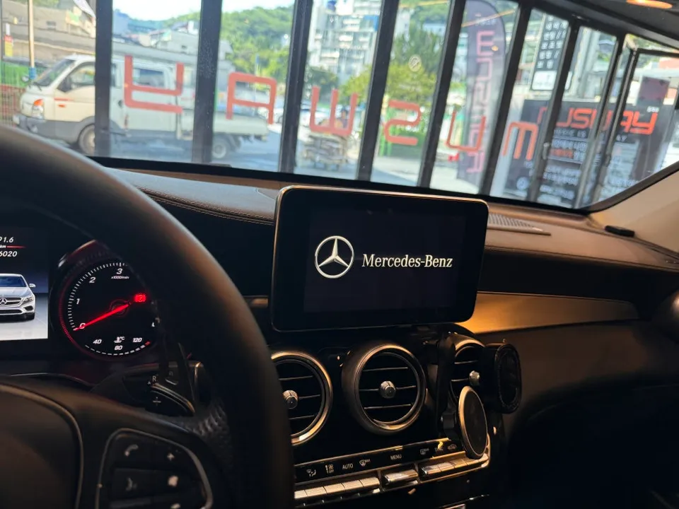 Mercedes-Benz GLC Android Head Unit Upgrade Review photo 2