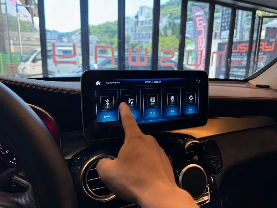 Mercedes-Benz GLC X253 android head unit - Mercedes-Benz GLC Android Head Unit Upgrade Review photo 6