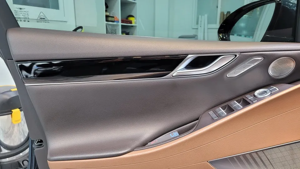 Genesis G80 interior customization - Genesis G80 Interior Customization Review photo 4
