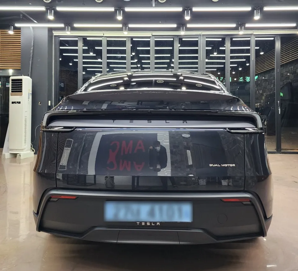 Tesla Model Y Juniper window tinting - Tesla Model Y Juniper Window Tinting Review: Cost & Results photo 6