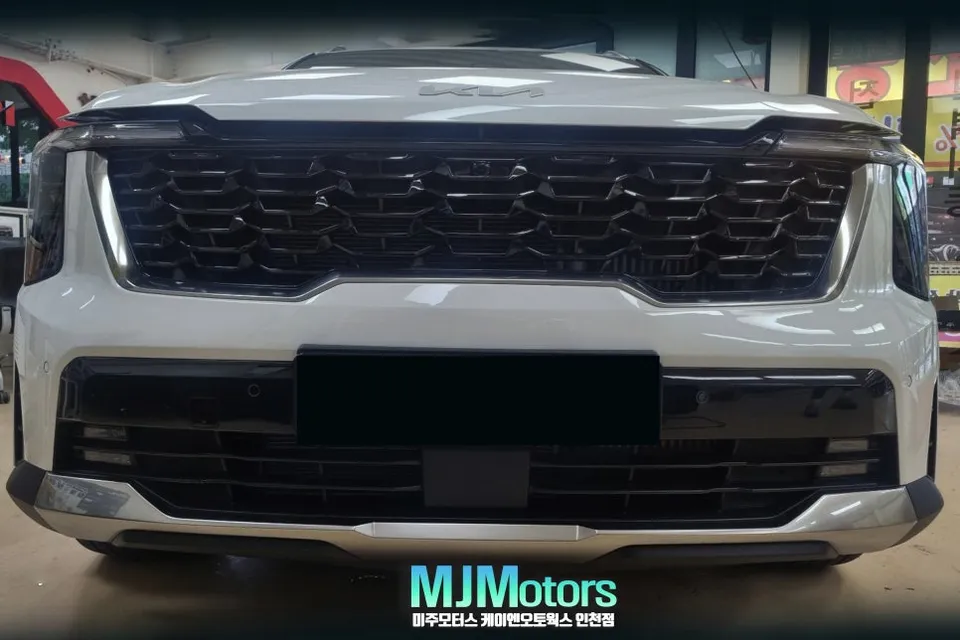Kia SorentoのPPF施工事例|費用目安・仕上がり 施工写真 1-1