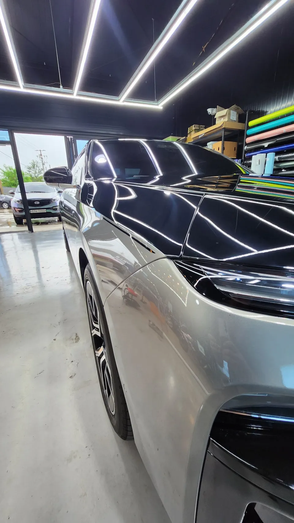 BMW 7 Seriesのカーラッピング事例|費用目安・仕上がり 施工写真 2-2
