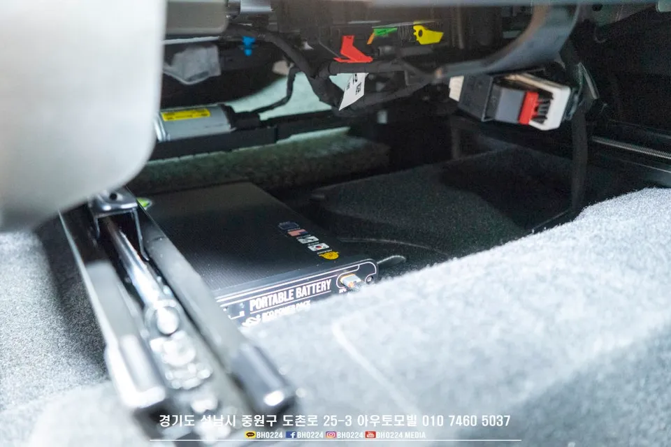 Renault Koleos dash cam - Renault Koleos Dash Cam Installation Review — EcoPowerPack S12 photo 4