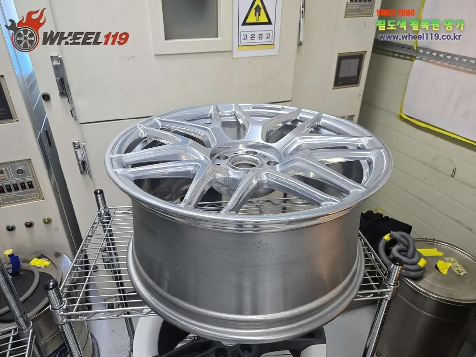 Mercedes-Benz G-Wagon wheel repair - Mercedes-Benz G-Wagon Wheel Repair & Painting Review photo 4