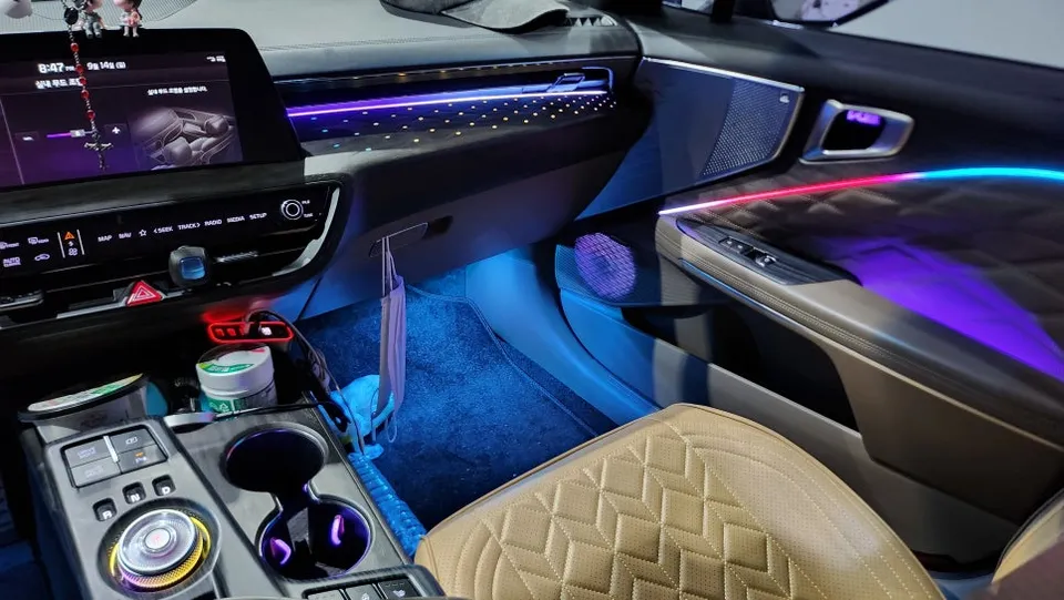 Kia K8 Hybrid Ambient Lighting Upgrade Review