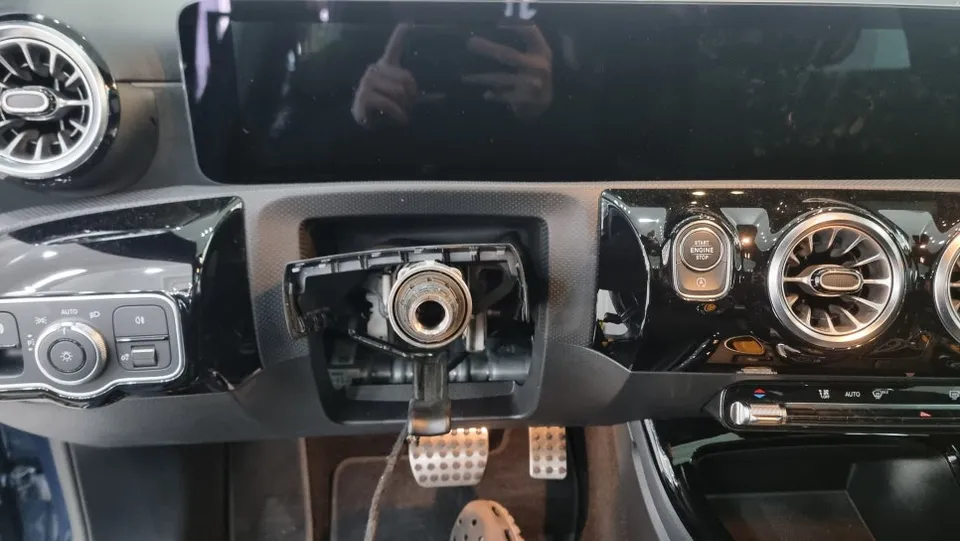 Mercedes-Benz A-Class seat ventilation - Mercedes-Benz A-Class Seat Climate Upgrade Review photo 5