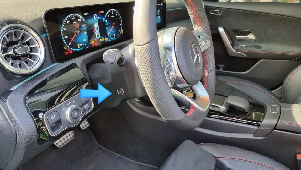 Mercedes-Benz A-Class seat ventilation - Mercedes-Benz A-Class Seat Climate Upgrade Review photo 6