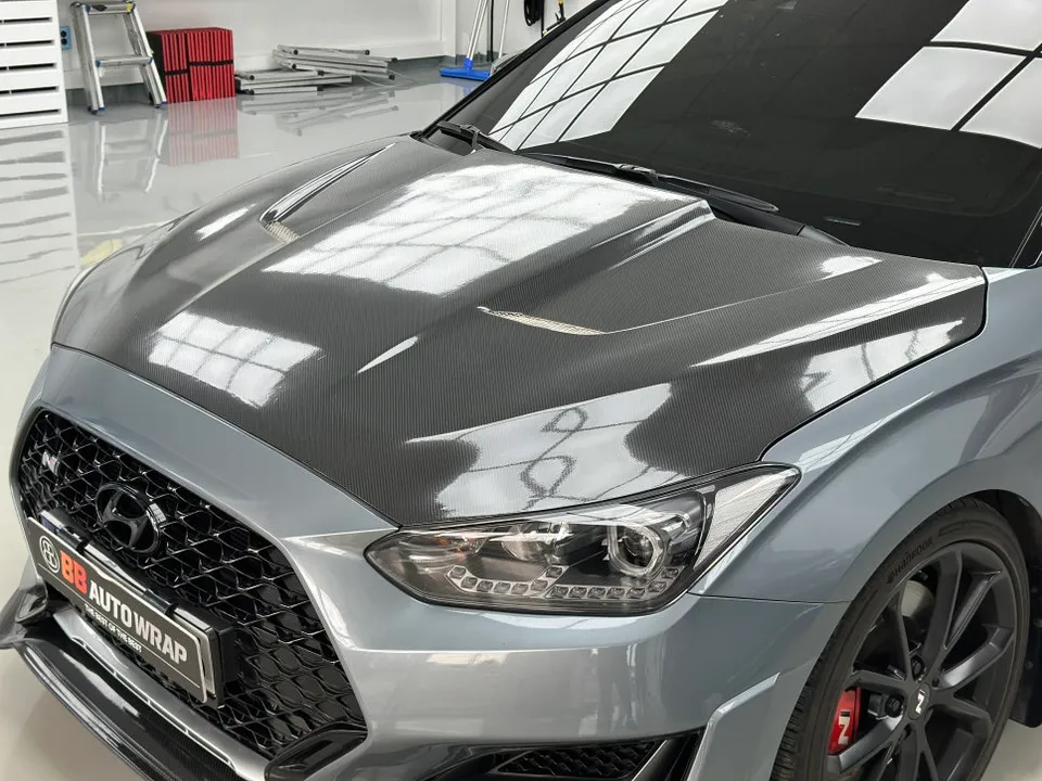 Hyundai Veloster Nのカーラッピング事例|費用目安・仕上がり 施工写真 3-3