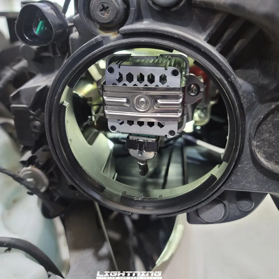 Hyundai Elantraのカーフィルム施工事例|費用目安・仕上がり 施工写真 3-1