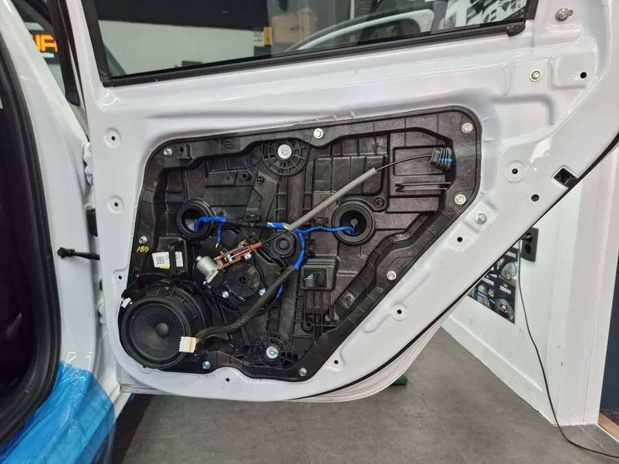 Hyundai Elantra CN7のカーオーディオ施工事例 施工写真 1-2