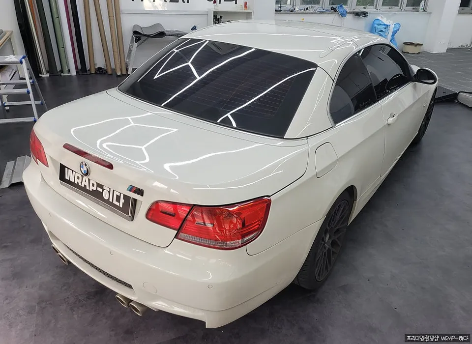 BMW 3 Seriesのカーラッピング事例|費用目安・仕上がり 施工写真 2-2