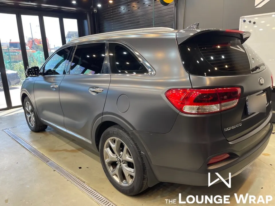 Kia SorentoのPPF施工事例｜無光PPF再施工 施工写真 2-1