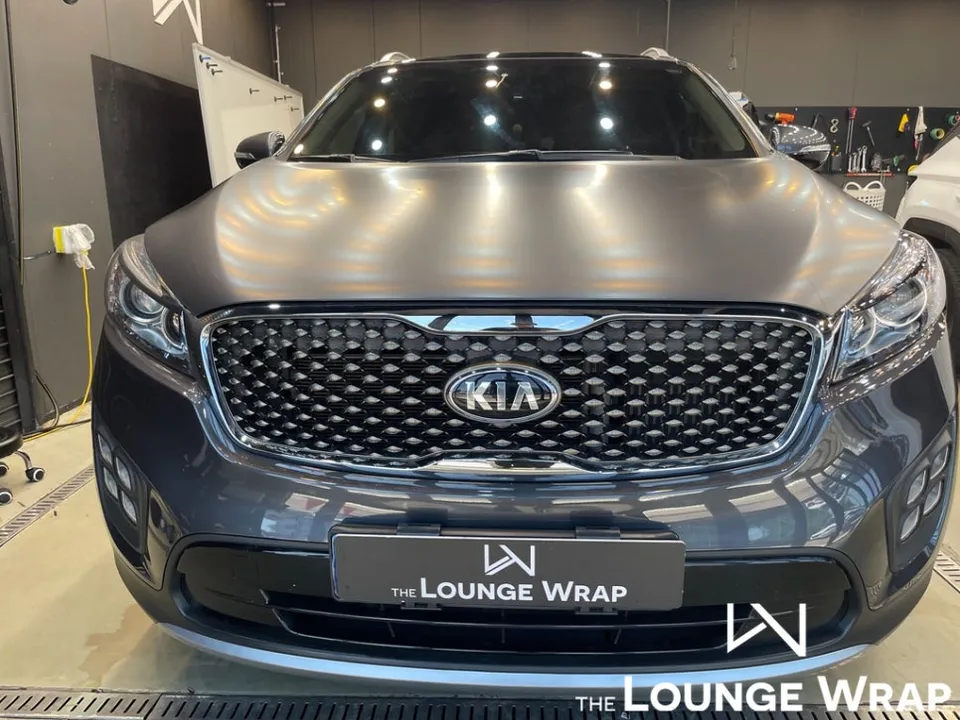 Kia SorentoのPPF施工事例｜無光PPF再施工 施工写真 3-1
