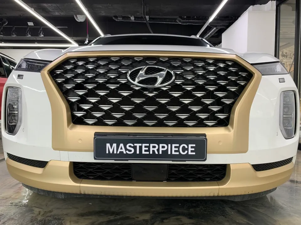 Hyundai Palisade vinyl wrap - Hyundai Palisade Vinyl Wrap Review: Gloss Black Chrome Delete photo 3