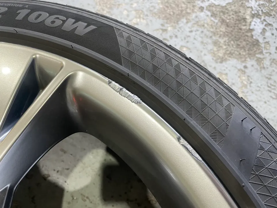 Genesis GV80 wheel repair - Genesis GV80 Wheel Repair & Gloss Black Powder Coating Review photo 4